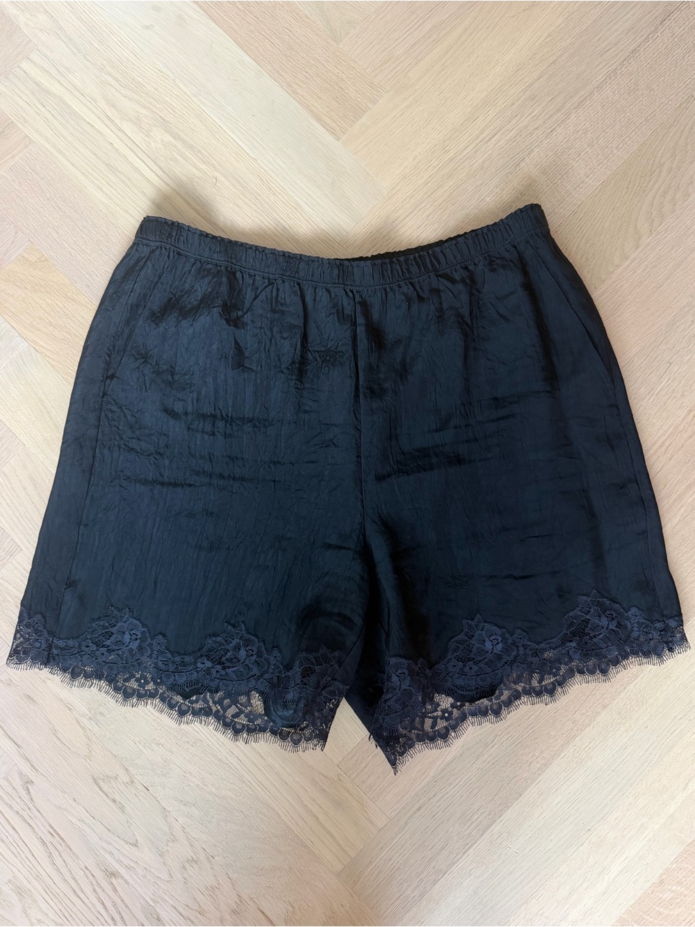 J.Crew Black Lace Trim Bermuda Shorts - Picture 8 of 11